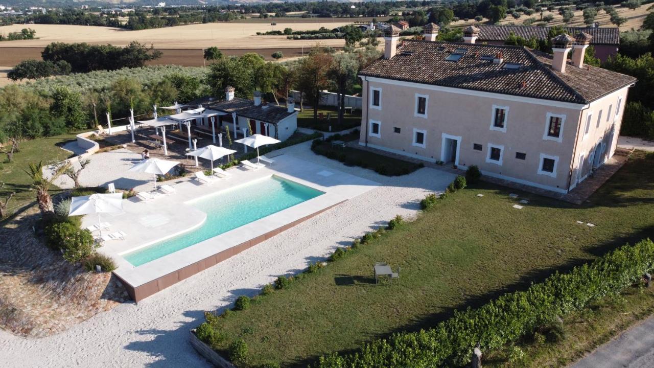 Villa Montefiore Country Resort Borghetto  ภายนอก รูปภาพ