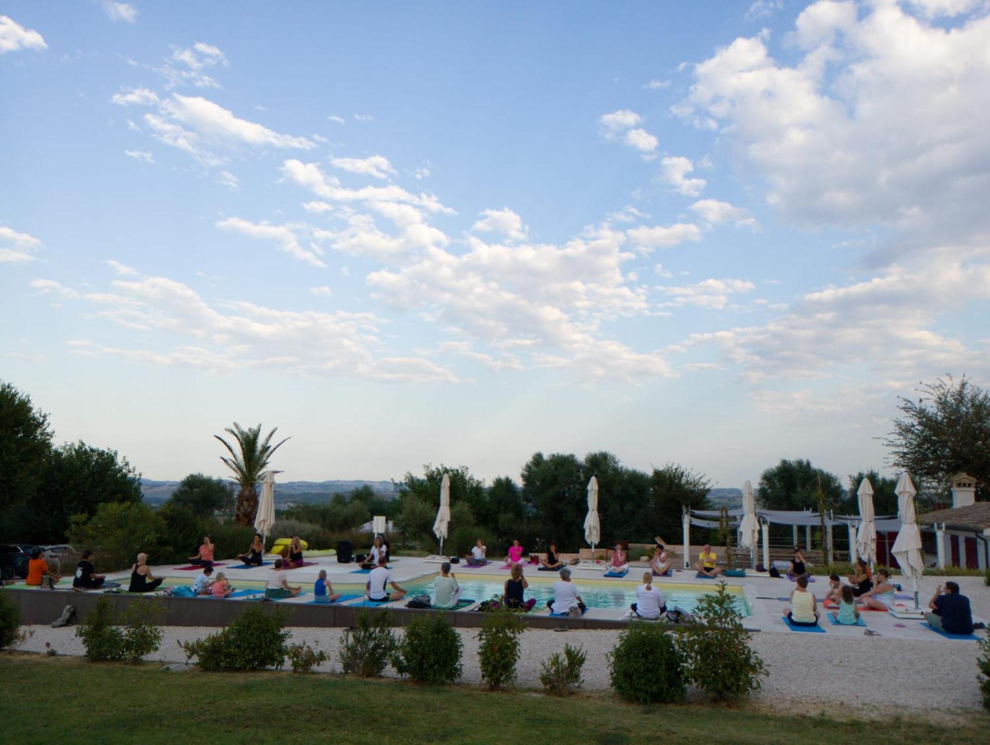 Villa Montefiore Country Resort Borghetto  ภายนอก รูปภาพ